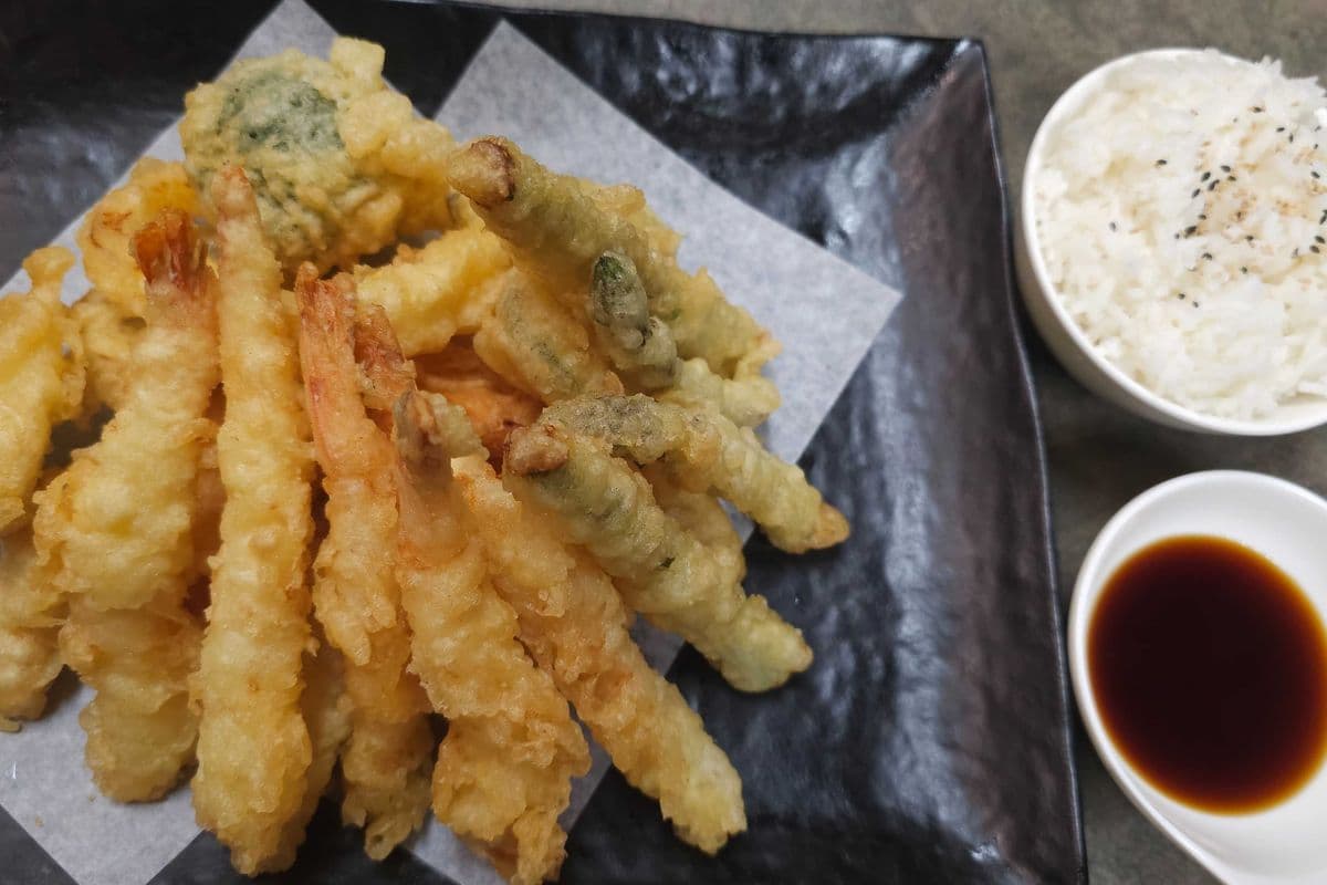 M2. Shrimp Tempura Dinner