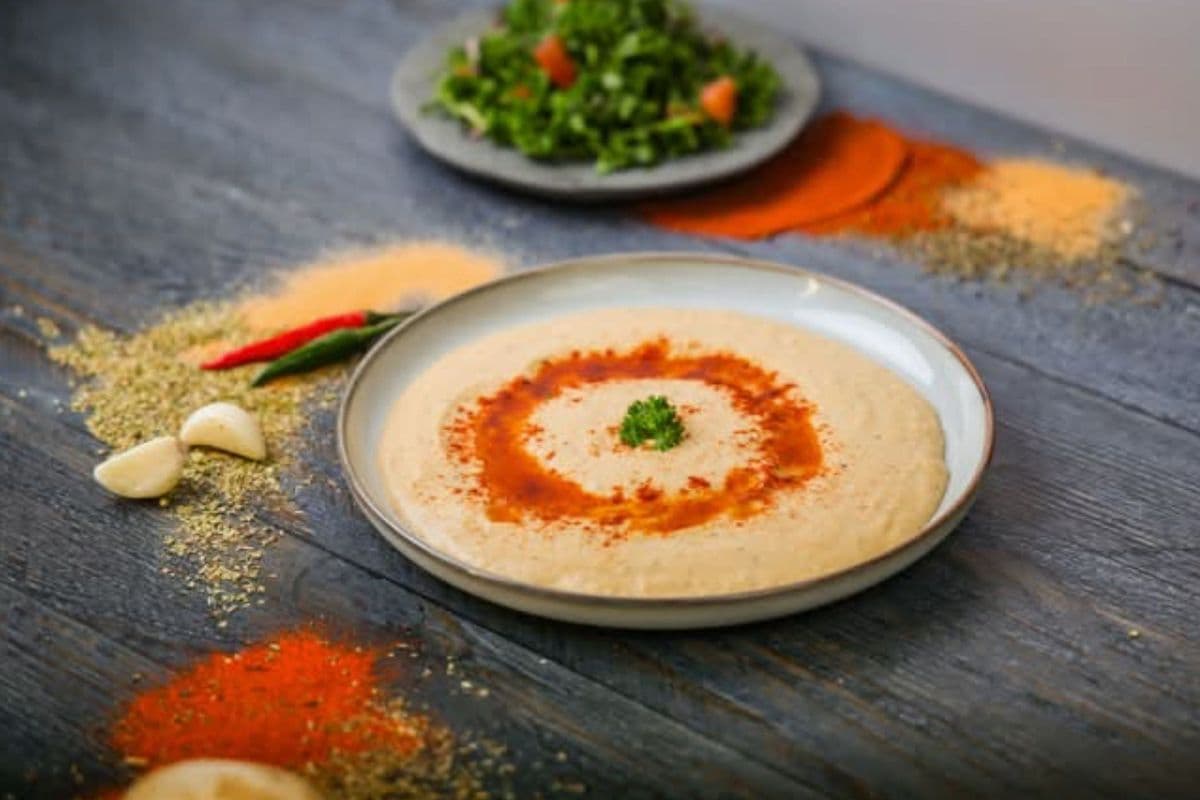 Hummus and Pita