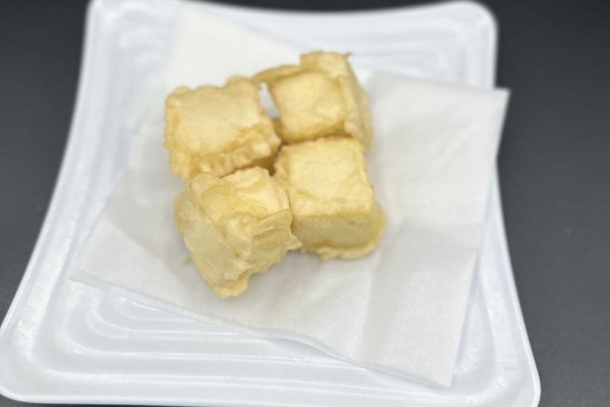 137 Agedashi Tofu (4 pcs)
