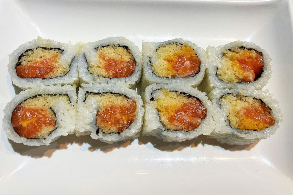 Crispy Spicy Salmon Roll
