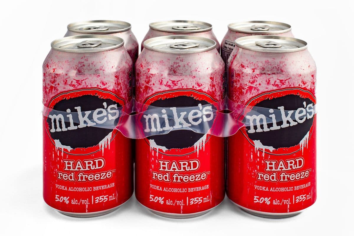 MIKES HARD RED FREEZE 6X355ML CAN (6 x 355ML)