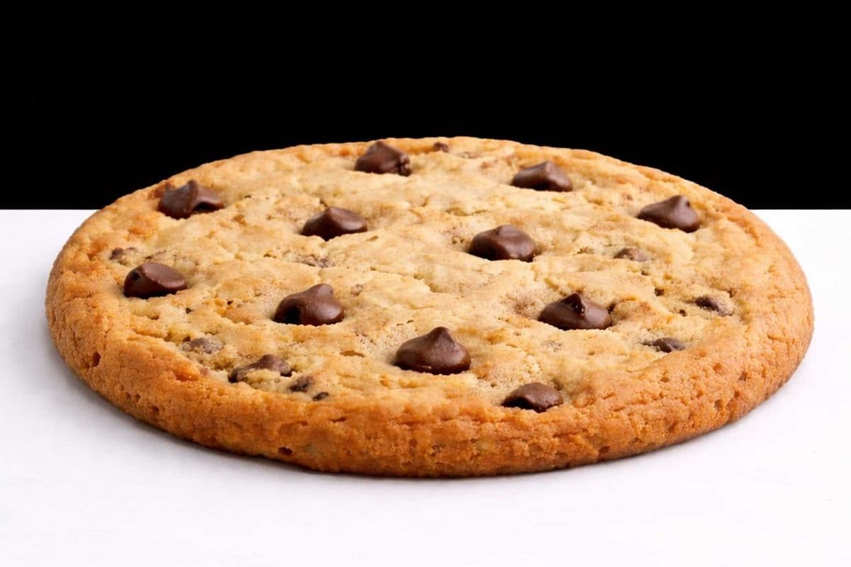 Big Chocolate Chip Cookie
