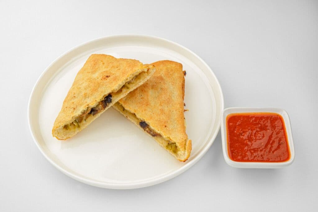 Calzones (New)