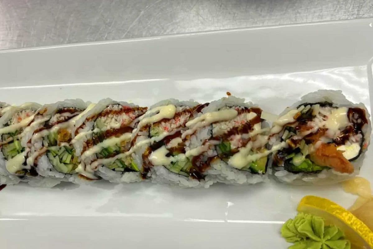 Dynamite Roll (8 pcs)