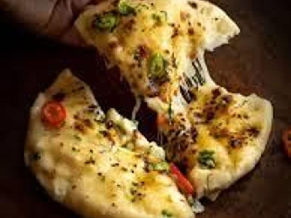 Chilli Cheese Naan