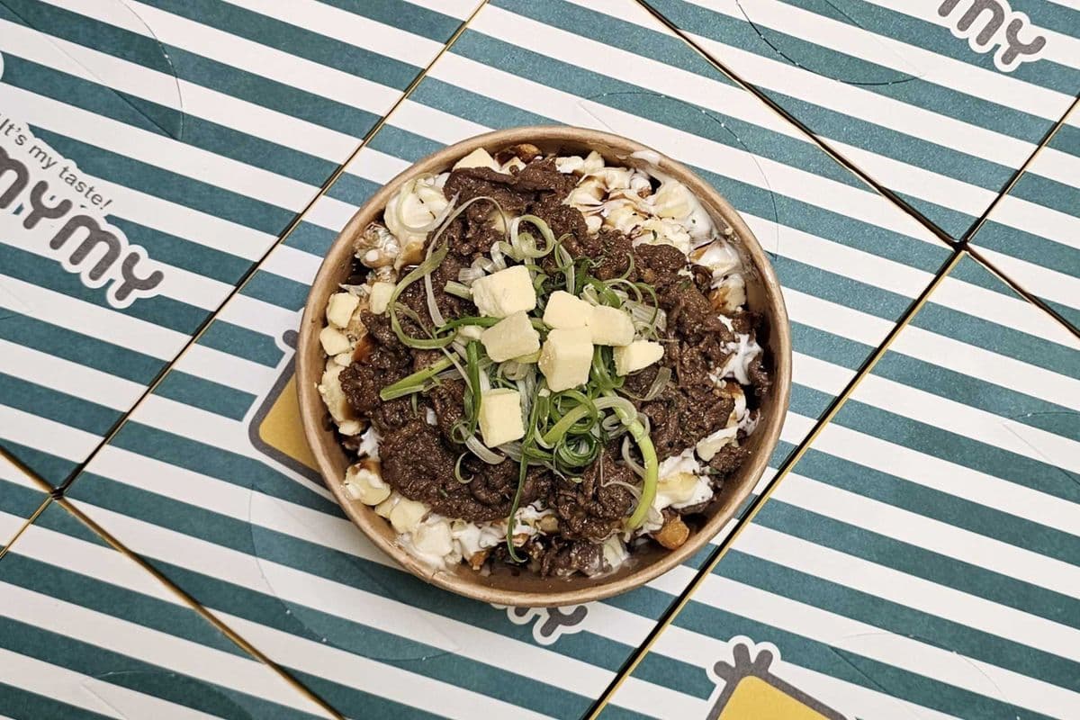 Bulgogi Poutine Large (Halal)