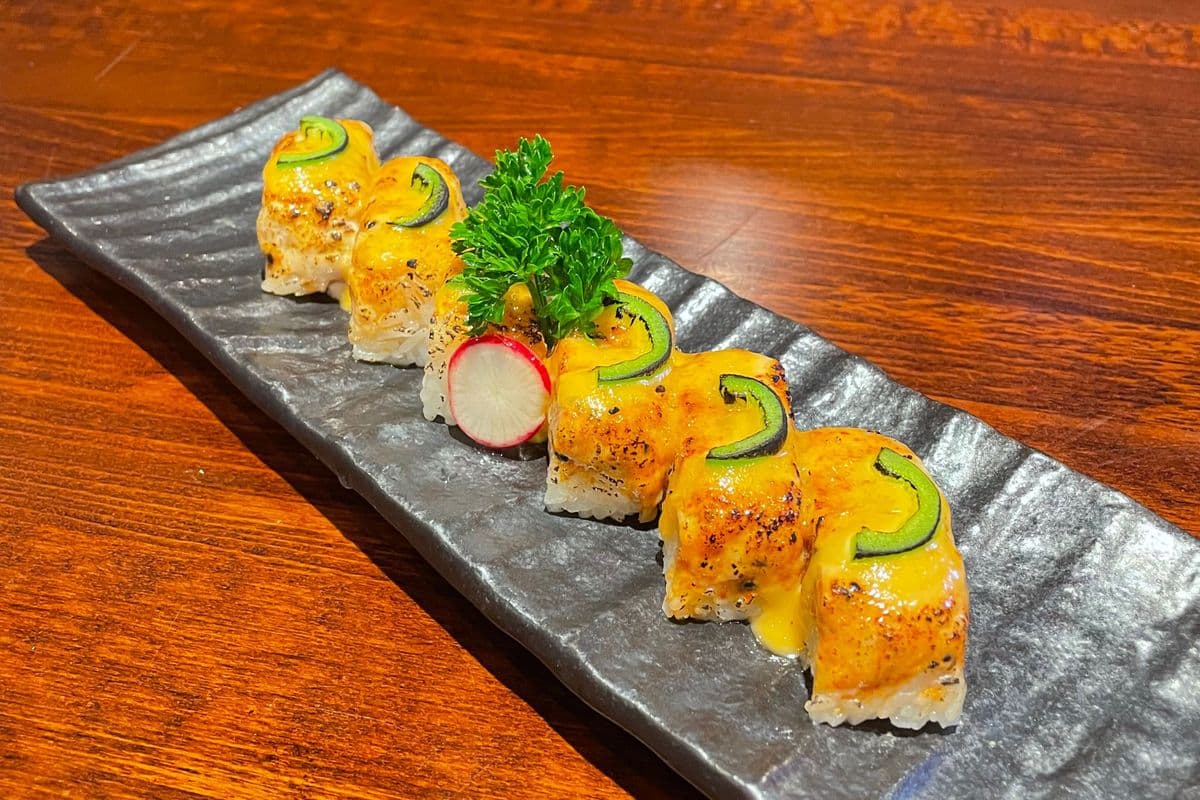 Spicy Tuna Oshi Sushi