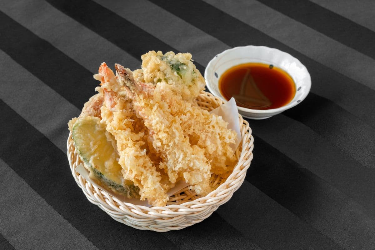 Assorted Tempura (8 pcs)