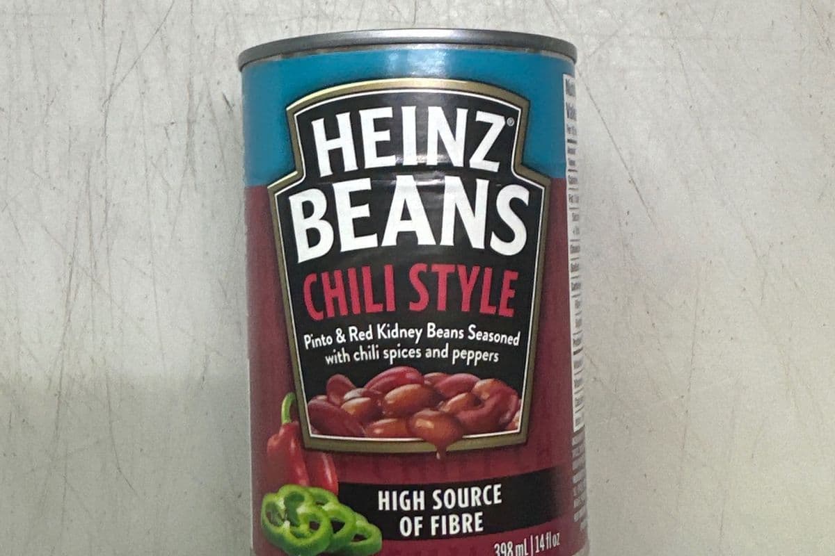 HEINZ BEANS CHILI STYLE (398 ml)