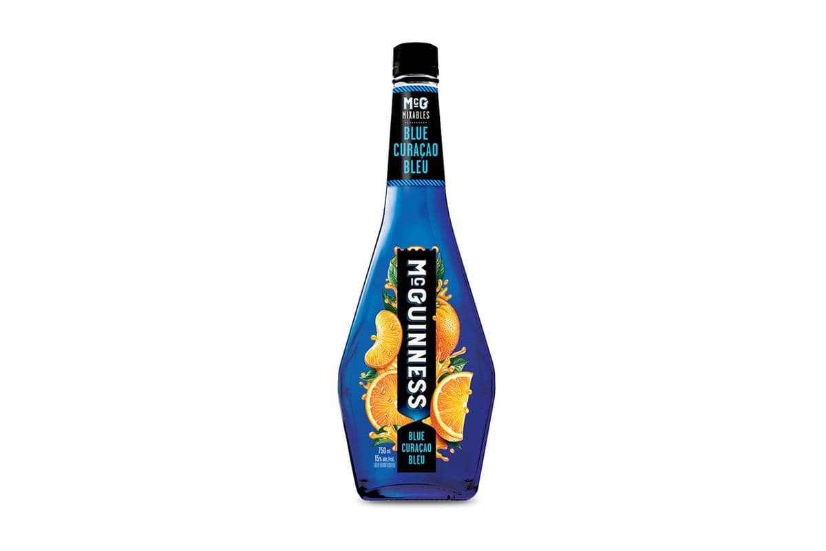 631200. MCGUINNESS BLUE CURACAO (1 x 750ML)