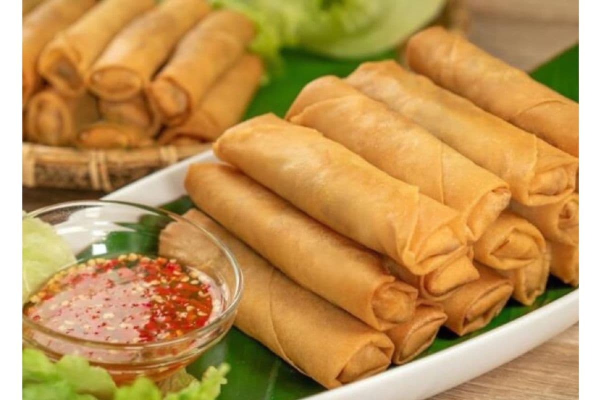 A1-A. Deep Fried Spring Rolls-肉碎春卷-Chả Giò Mặn (2 pcs)