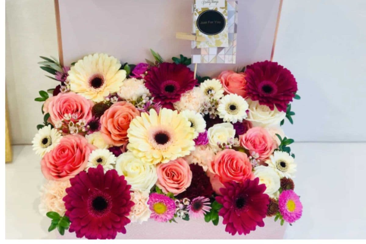Say It With Love Flower Box