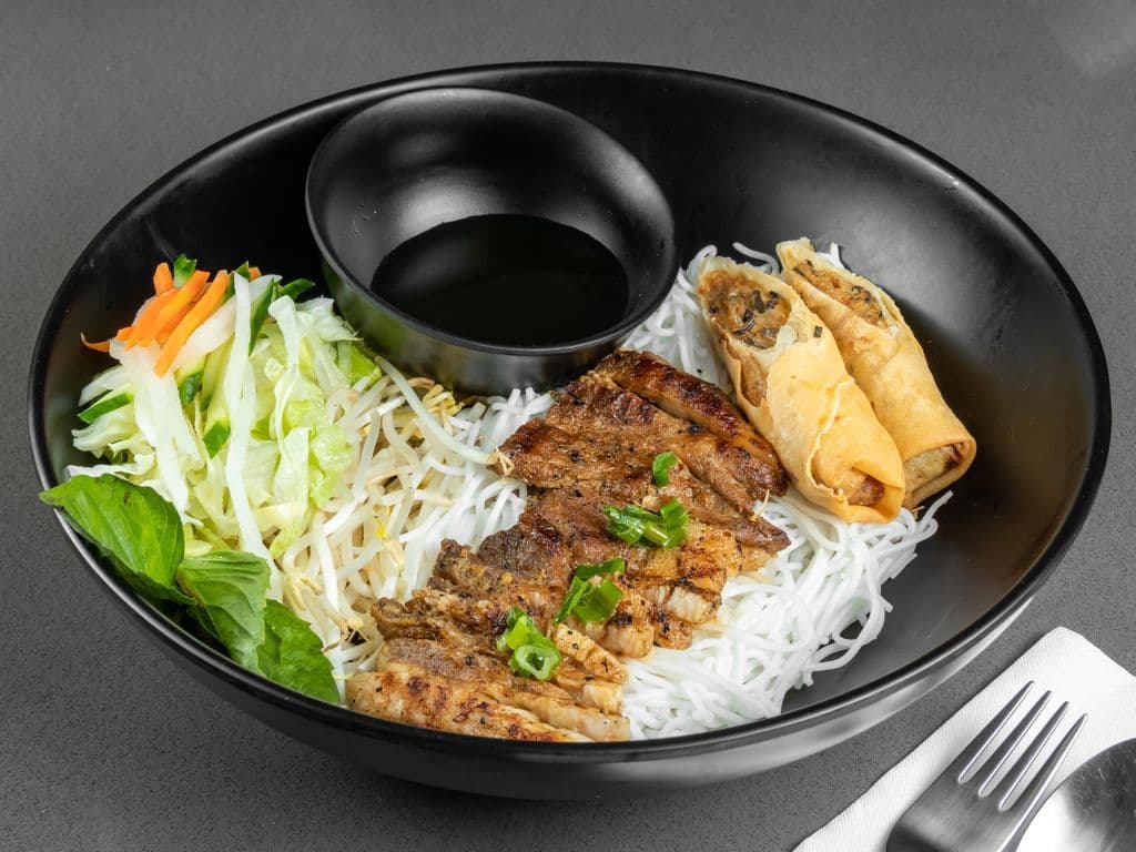 V6: Grilled Lemongrass Chicken & Pork Patty