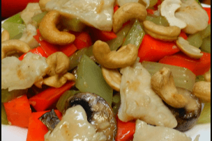 Chicken with Cashew Nuts 腰果鸡丁
