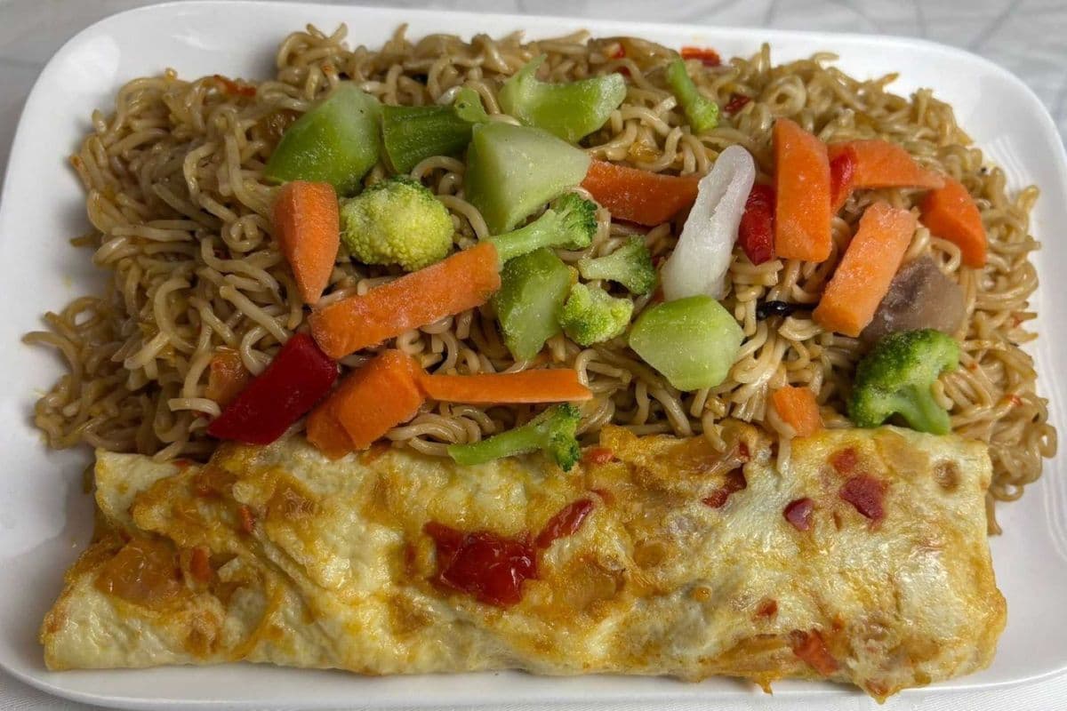 Noodles with Fried Egg
