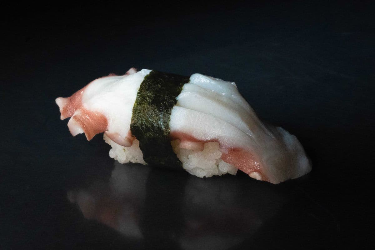 1098. Tako Sushi (2PCS)