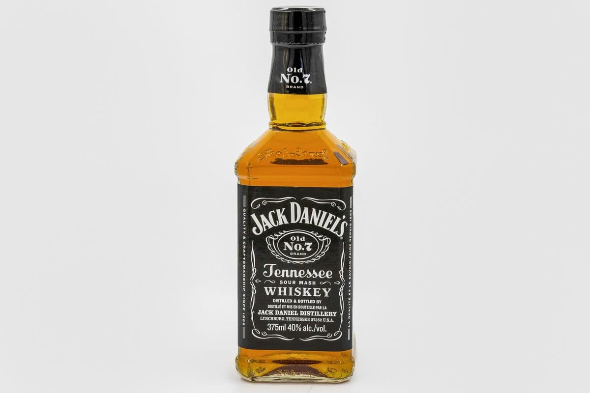 Jack Daniel Whisky (1 x 375 ml)