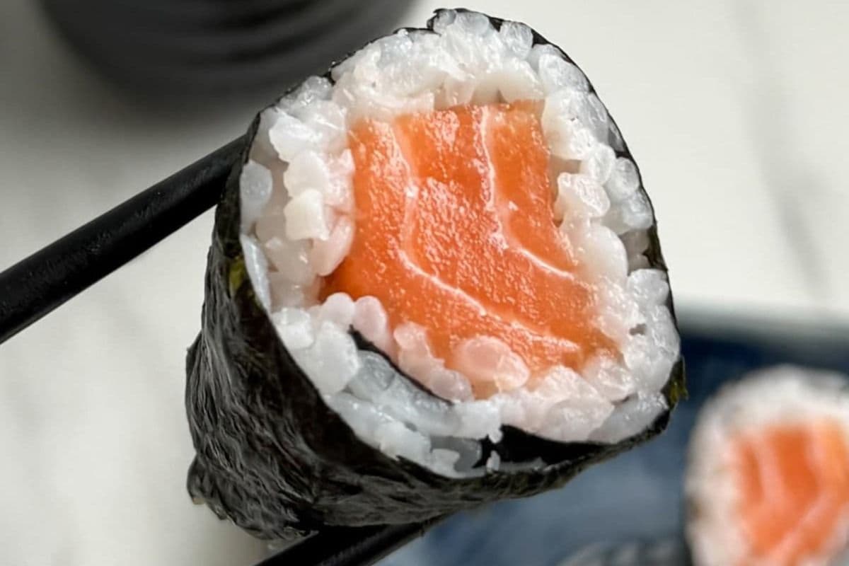 Sockeye Salmon Maki Roll