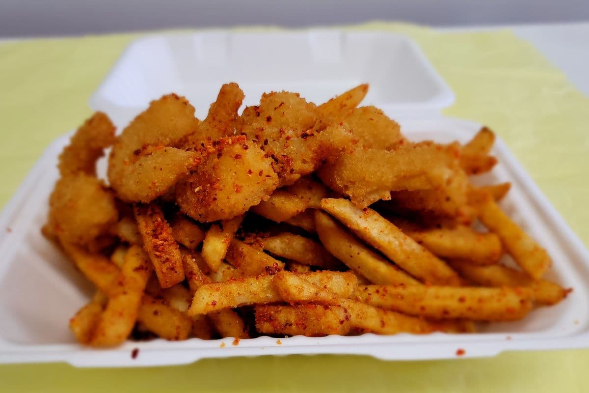 Yangnyum frites avec les crevettes frites / Yangnyum Fries with Deep Fried Shrimps