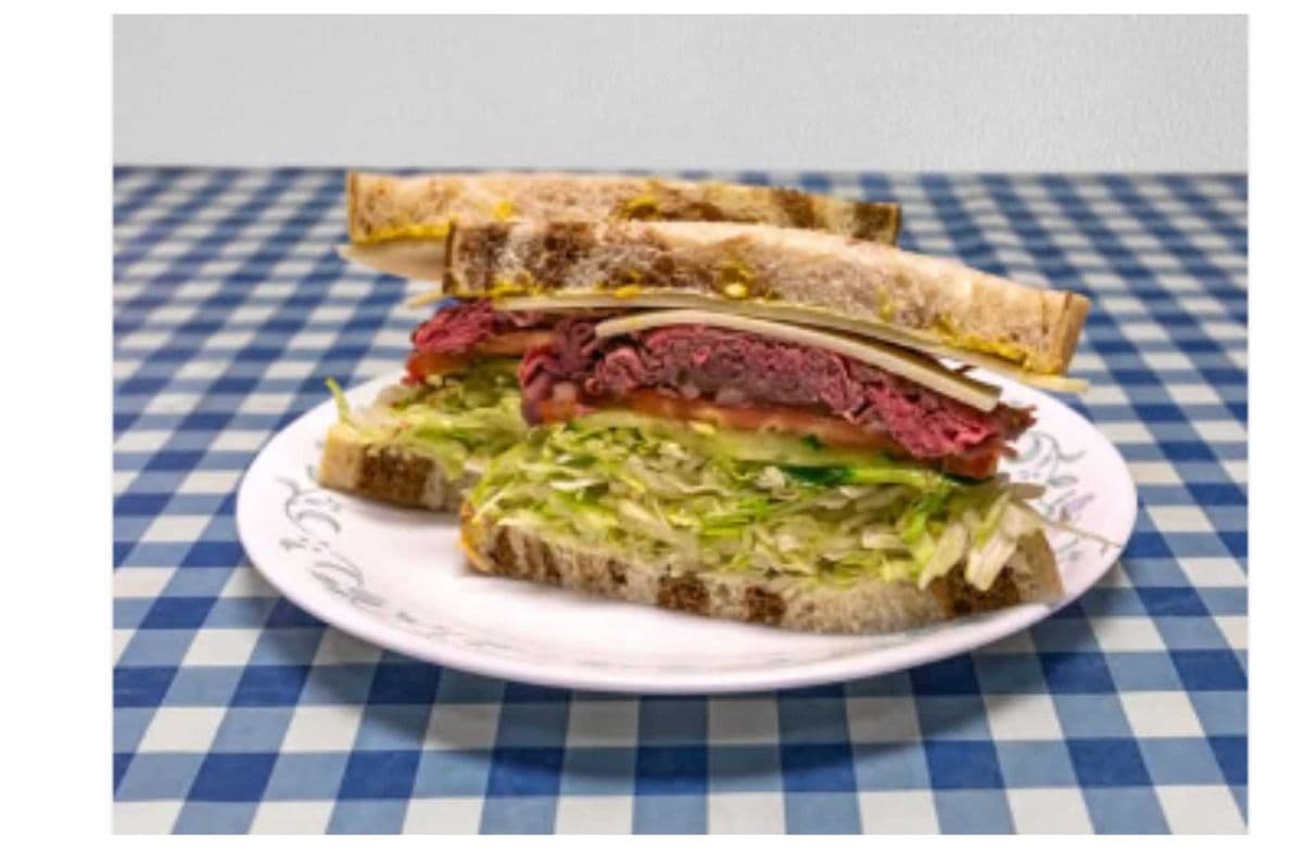 Nellie's Roasted Beef Sandwich
