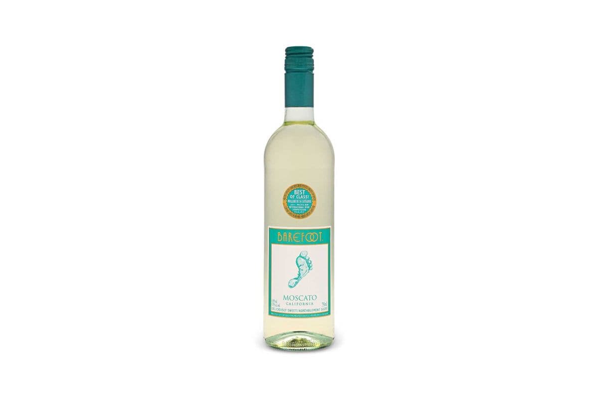 Barefoot Moscato (750 ml) (1 x 750ML)