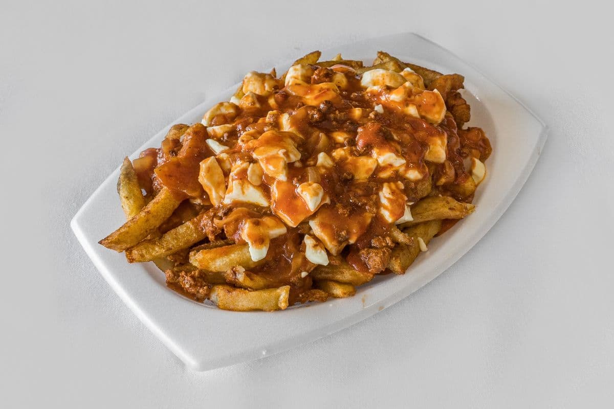 Poutine à la sauce italienne (grand) / Poutine with Italian Sauce (Large)