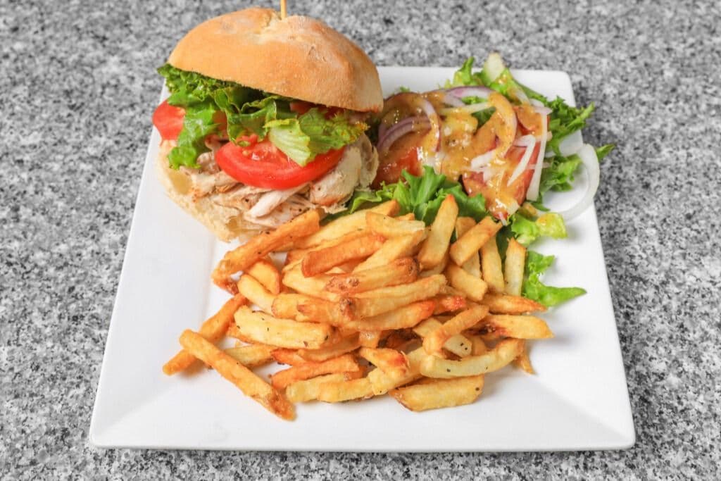 Sandwich au poulet grillé / Grilled Chicken Sandwich
