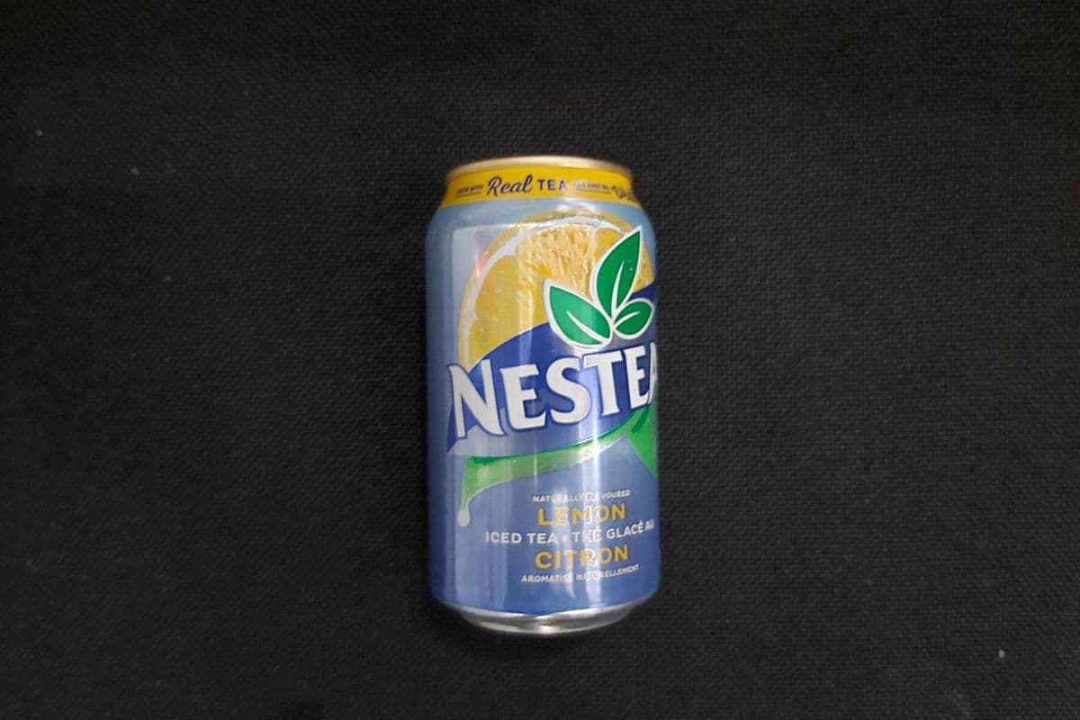 Nestea thé glacé au citron / Nestea Iced Tea with Lemon