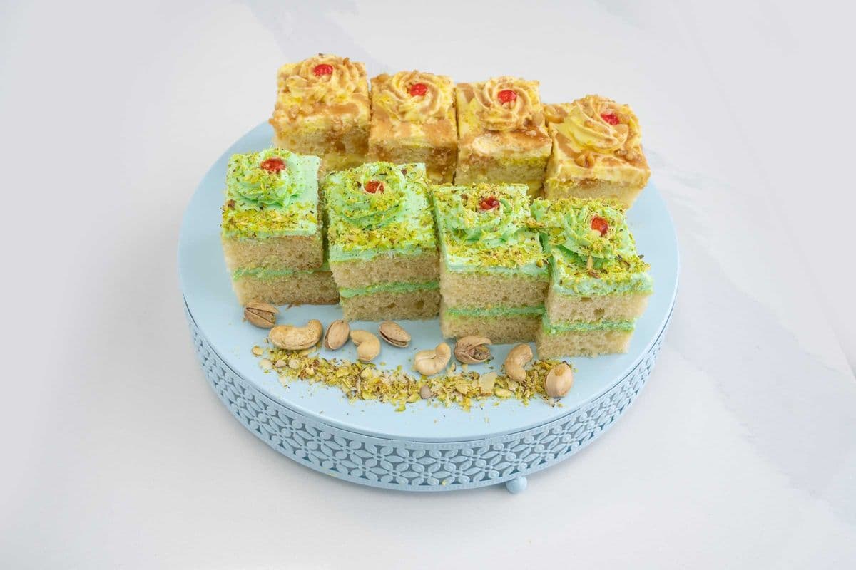 Pistachio Pastry Box