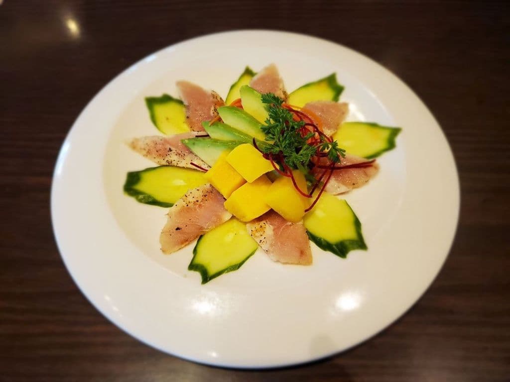 Tuna Tataki Sashimi (7 pcs)