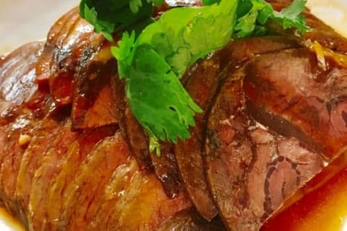 C9. Stewed Beef Slices 醬牛腱