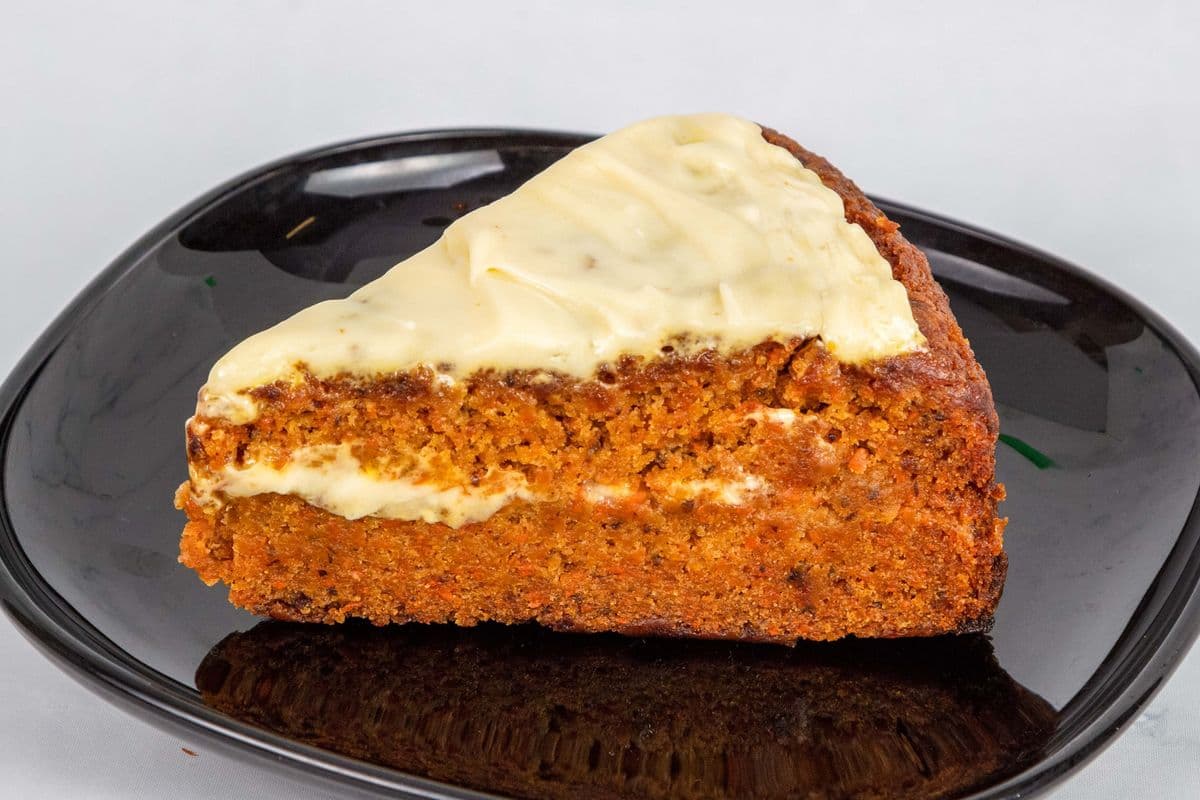 Vegan and Gluten-friendly Carrot Cake