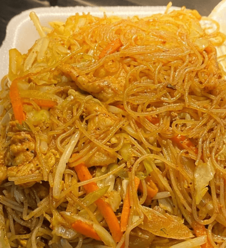 N6. Singapore Rice Noodle