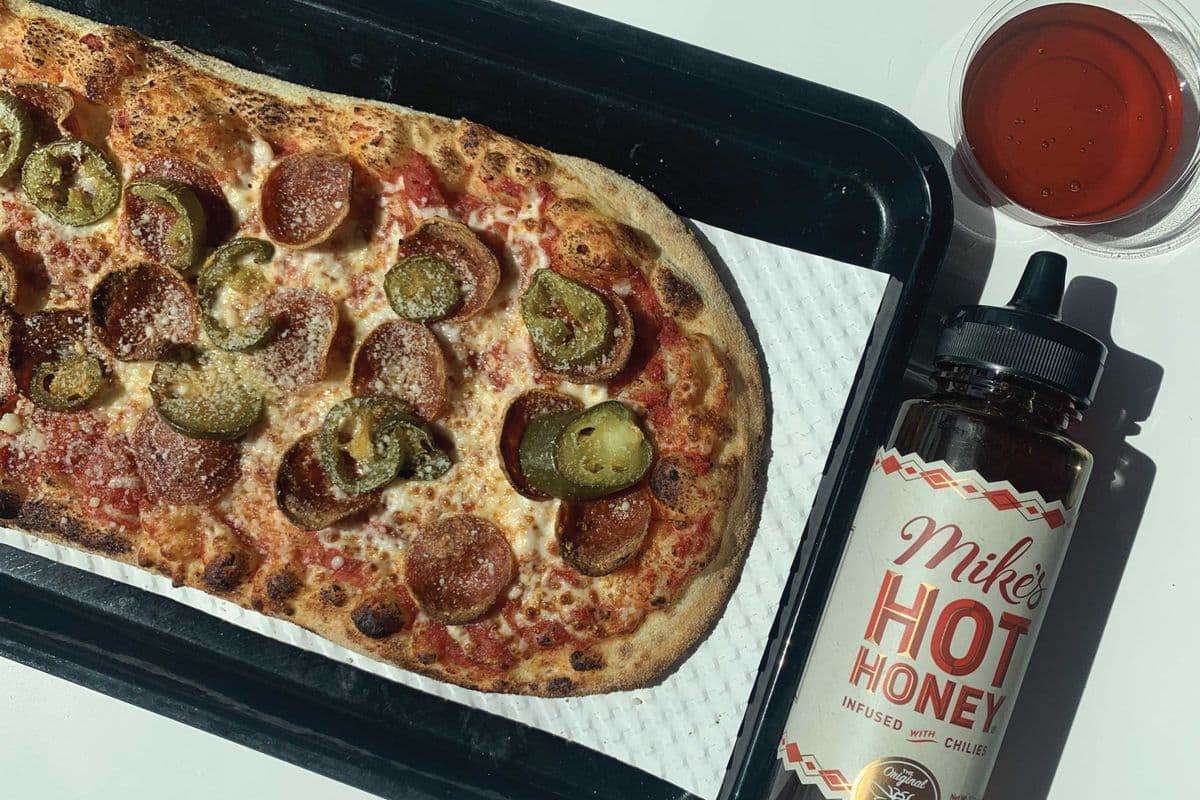 Sweet Heat Signature Pizza 🌶