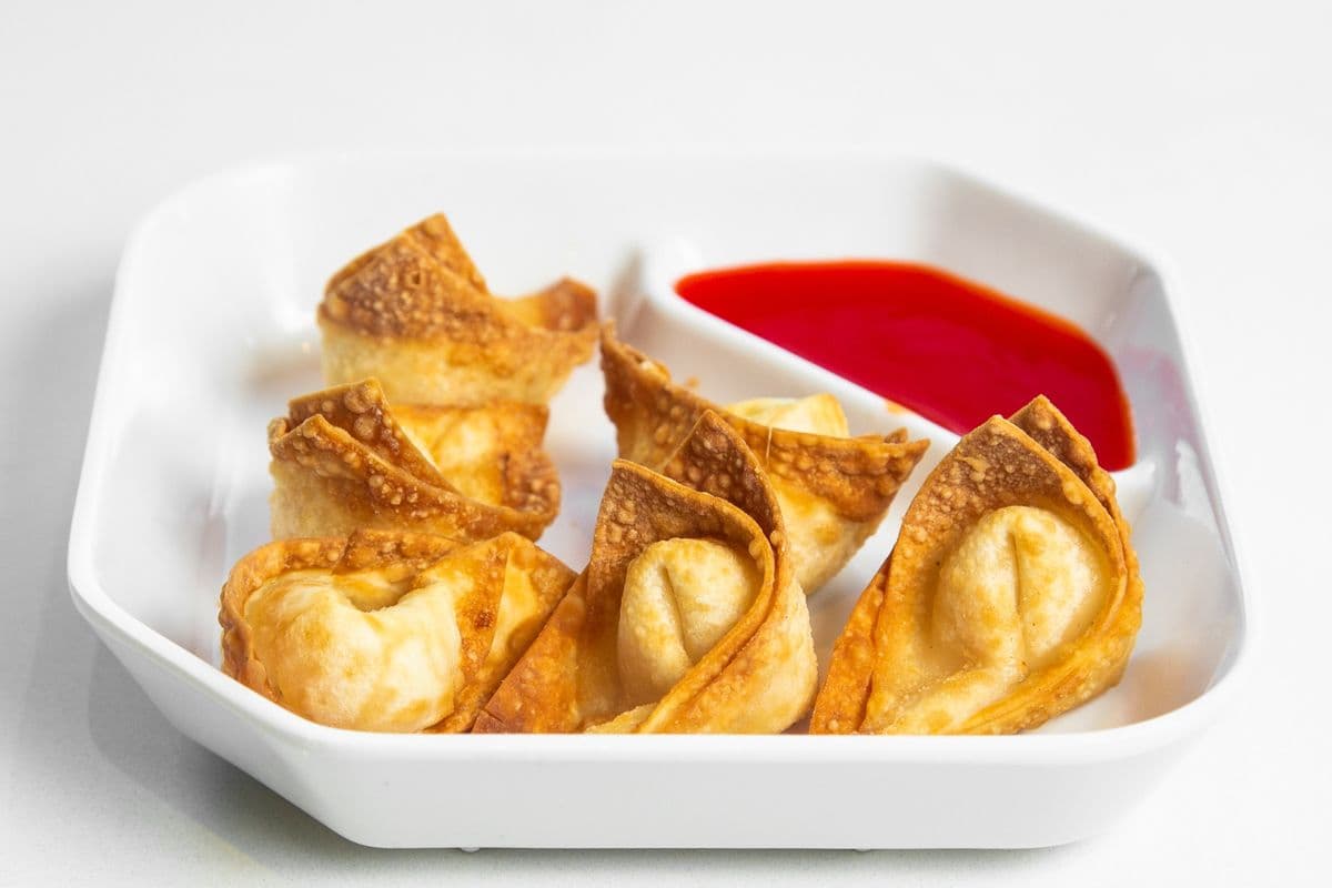 1. Deep Fried Cheese Wonton (6 pcs)