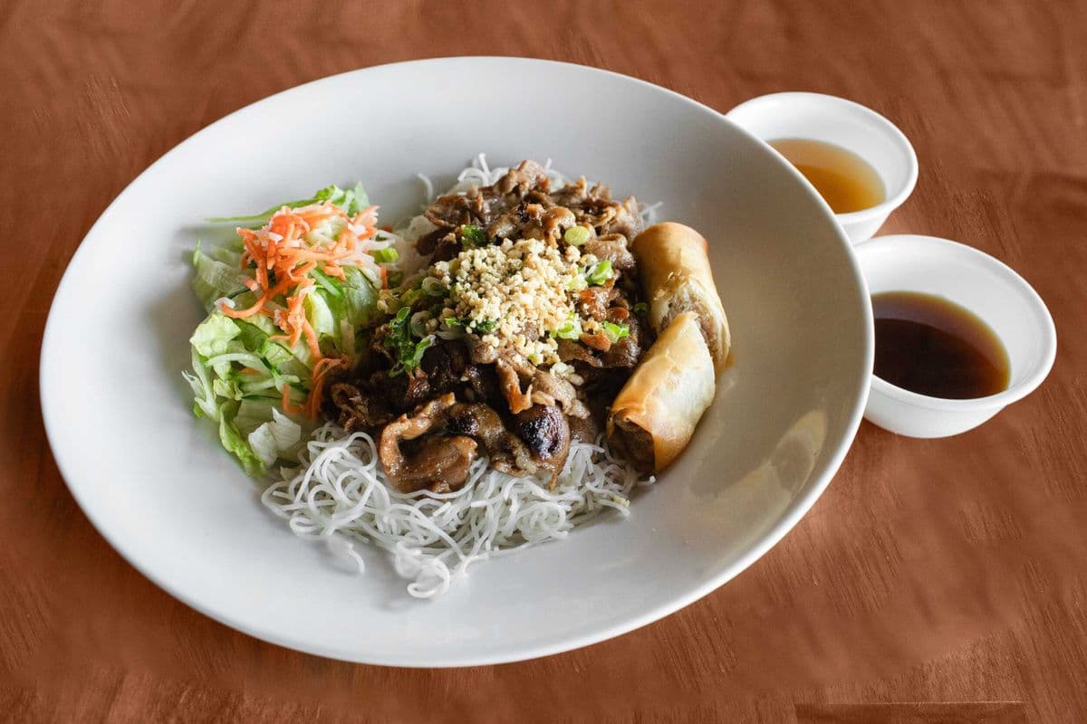 28. Vermicelli, Vegetables, Grilled Pork, and Spring Roll