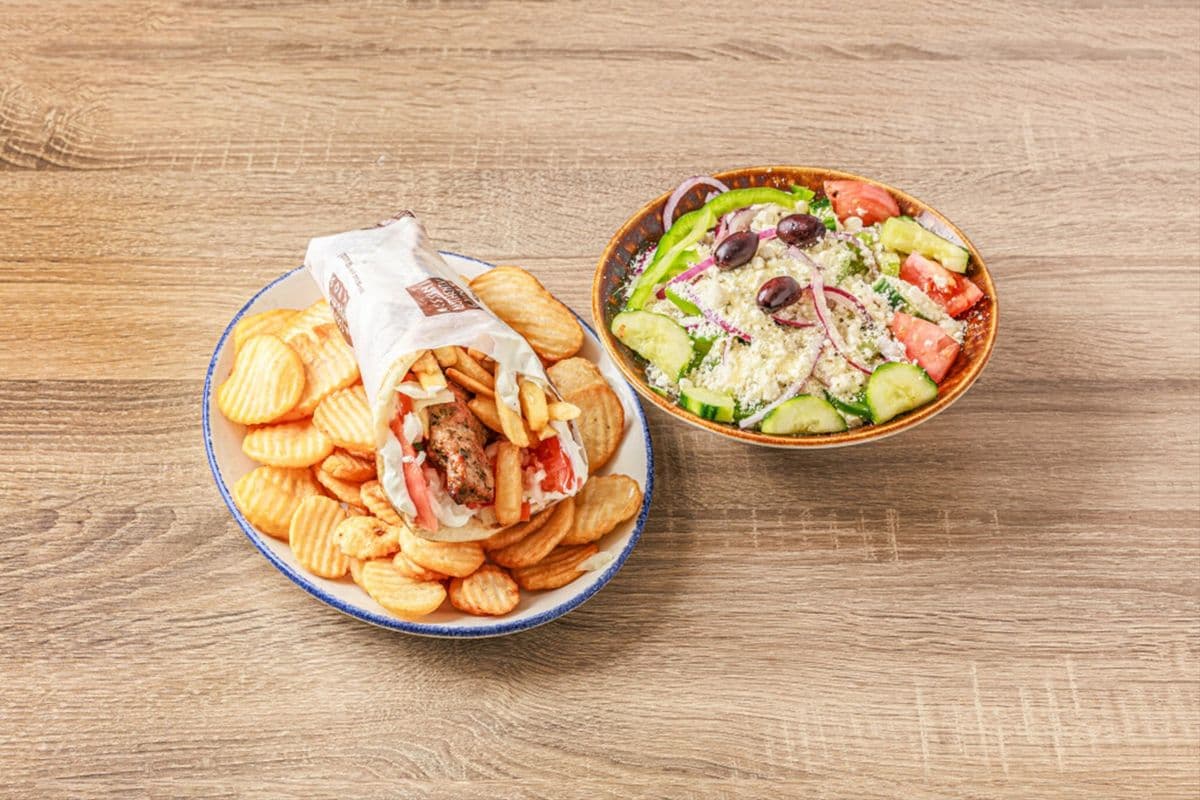 Chicken Souvlaki Pita Dinner Plate