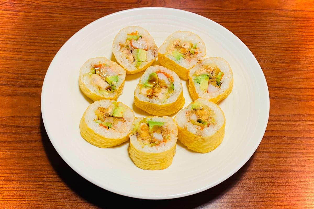 Sunflower Roll (8 pcs)