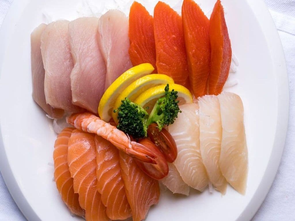 Deluxe Sashimi (17)
