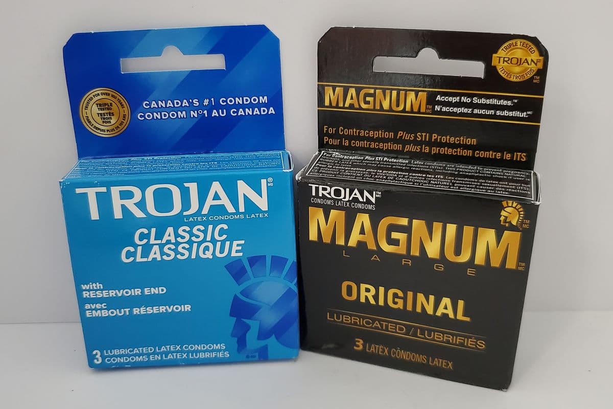 Trojan Magnum Condoms 3's