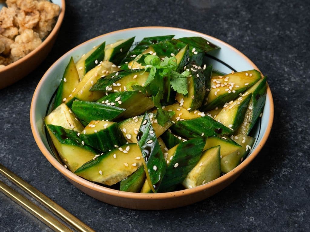 518. 凉拌黄瓜 Asian Cucumber Salad