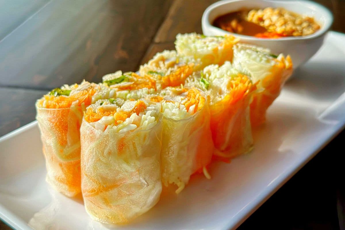522 Fresh Basil Chicken Rolls (Two Rolls)