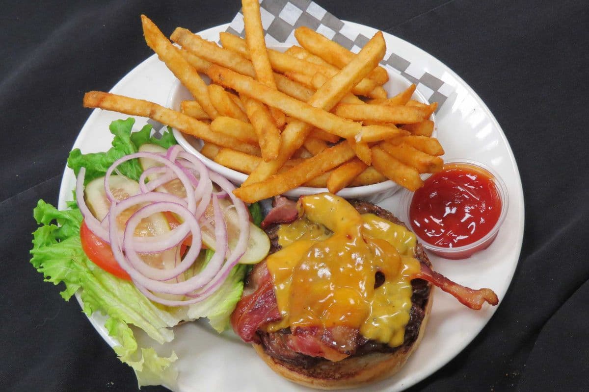 Bacon Cheddar Burger