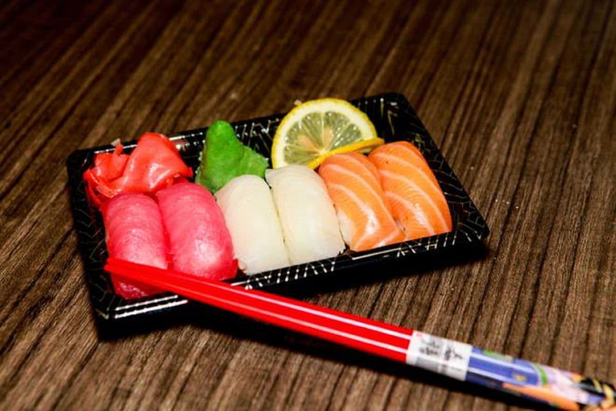 Sushi Appetizer (Large)