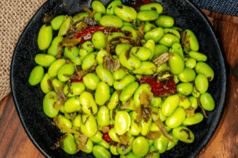 Edamame with Preserved Vegetable / 雪菜毛豆