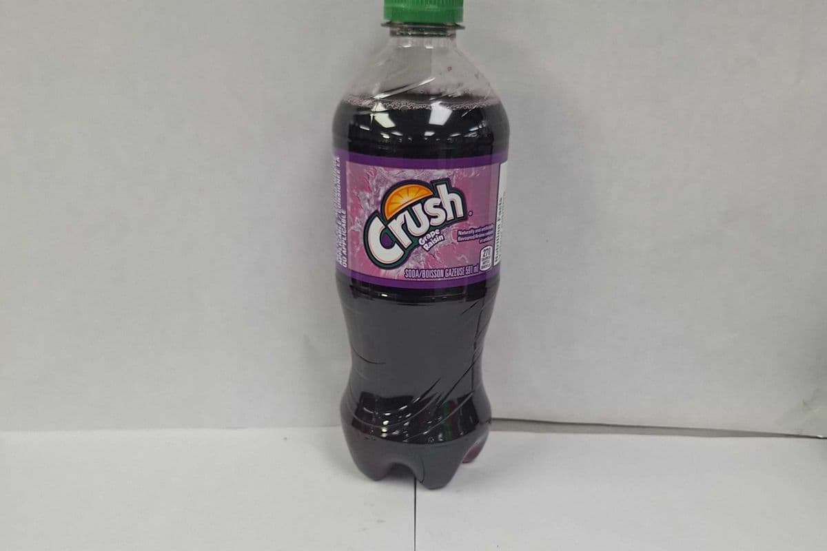 Crush Grape Soda (591 ml) - $ 3.29