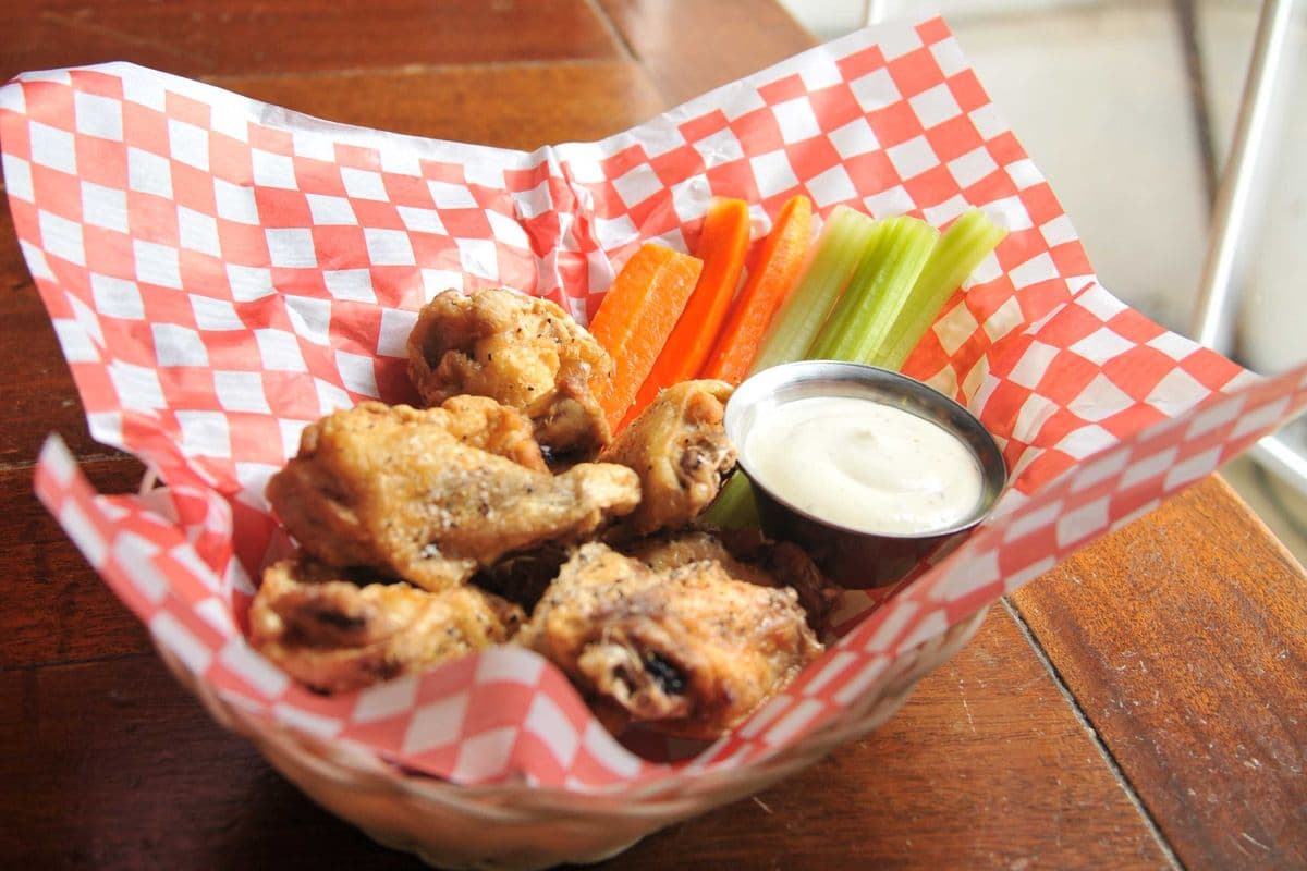Pound of Chicken Wings