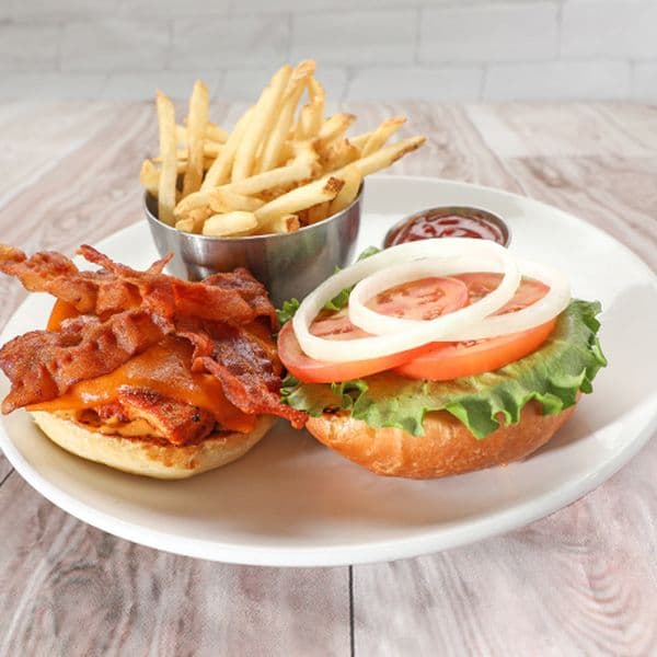 CAJUN CHICKEN BURGER