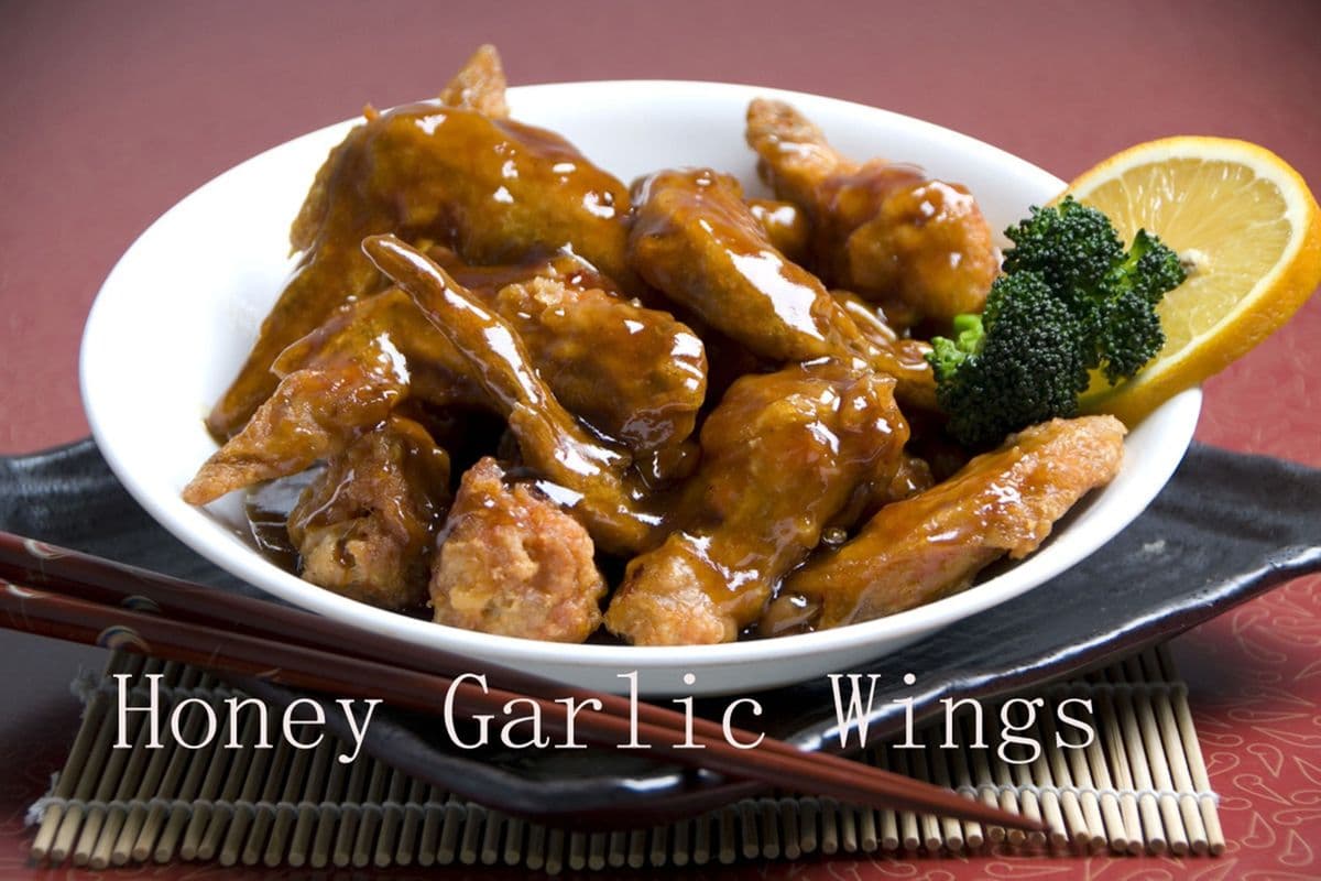 Honey Garlic Chicken Wings (1 lb)