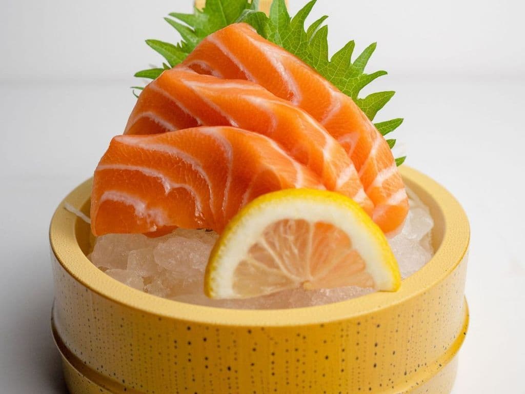 Salmon Sashimi X 3 Pcs